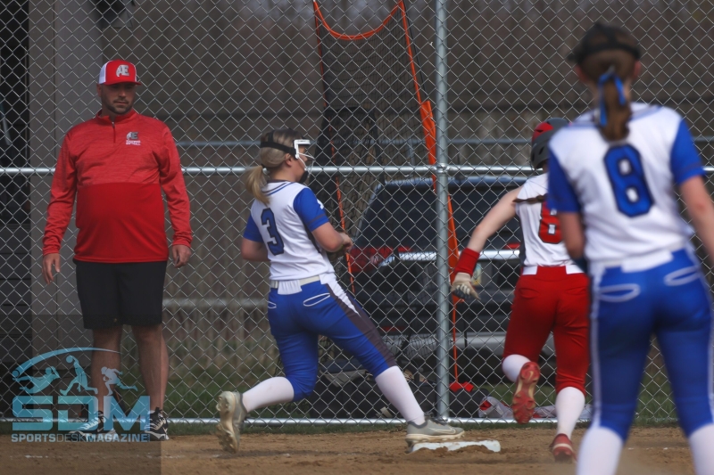 041825-Edgewood-@-GV-Softball-12-scaled
