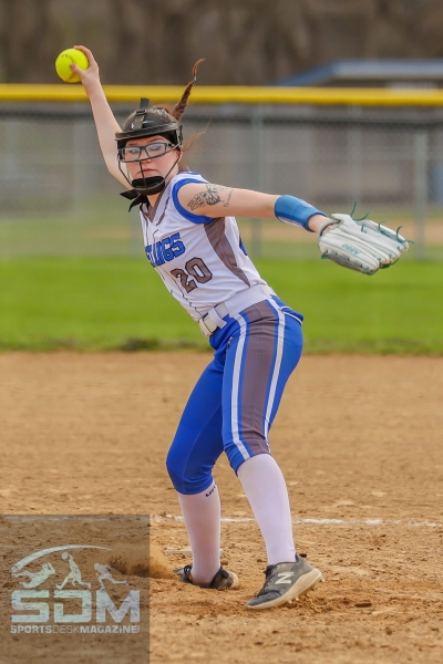 041825-Edgewood-@-GV-Softball-22-scaled
