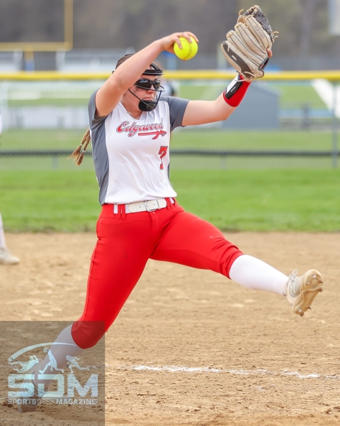 041825-Edgewood-@-GV-Softball-25-scaled
