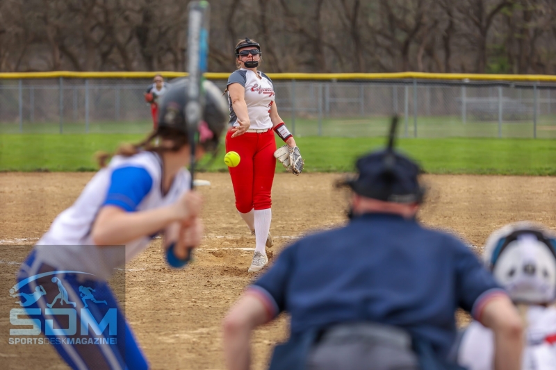 041825-Edgewood-@-GV-Softball-31-scaled