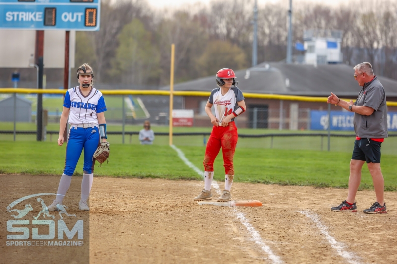 041825-Edgewood-@-GV-Softball-36-scaled