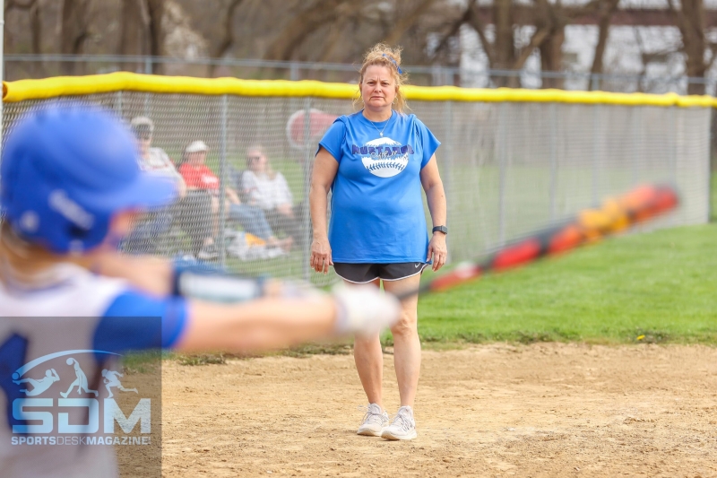 041825-Edgewood-@-GV-Softball-56-scaled