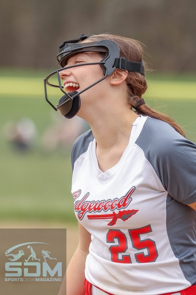 041825-Edgewood-@-PV-Softball-26-scaled
