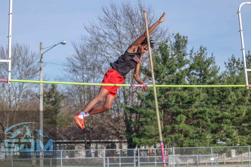 042225-Perry-Harvey-@-Jefferson-Track-30-scaled