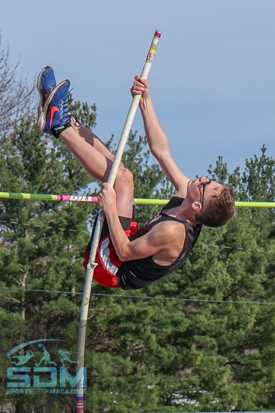 042225-Perry-Harvey-@-Jefferson-Track-37