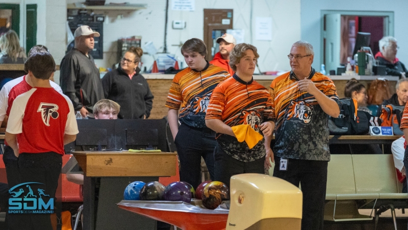 112923-Howland@Jefferson-Bowling-23