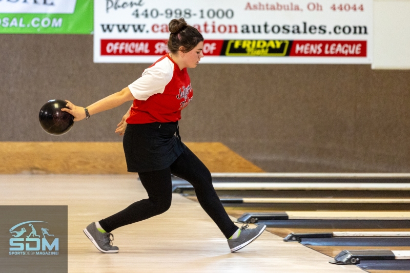 112923-Howland@Jefferson-Bowling-28