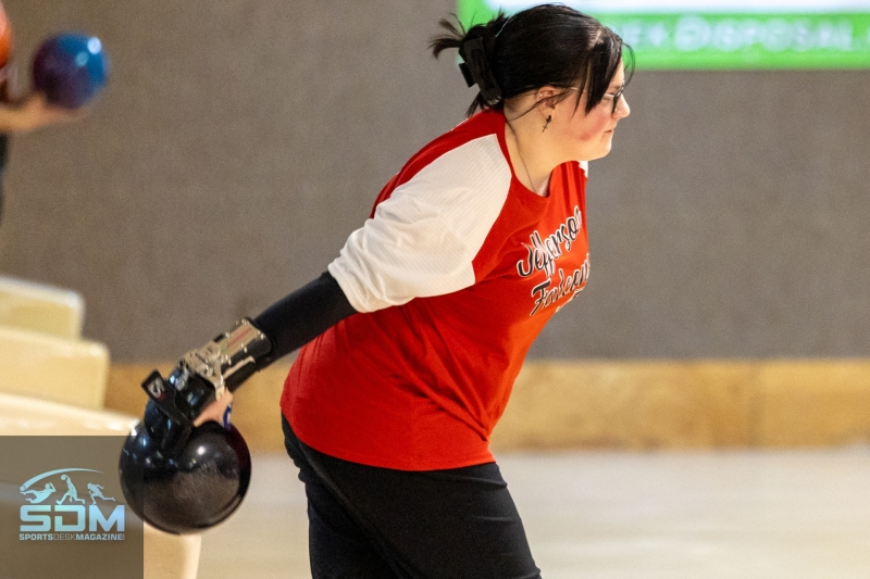 112923-Howland@Jefferson-Bowling-29