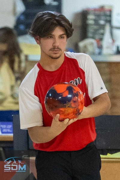 112923-Howland@Jefferson-Bowling-8